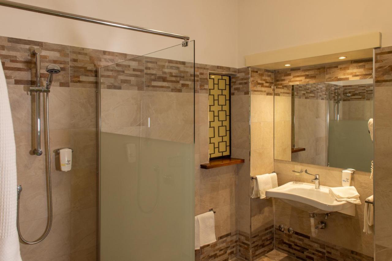 Hotel Minerva أسيسي المظهر الخارجي الصورة