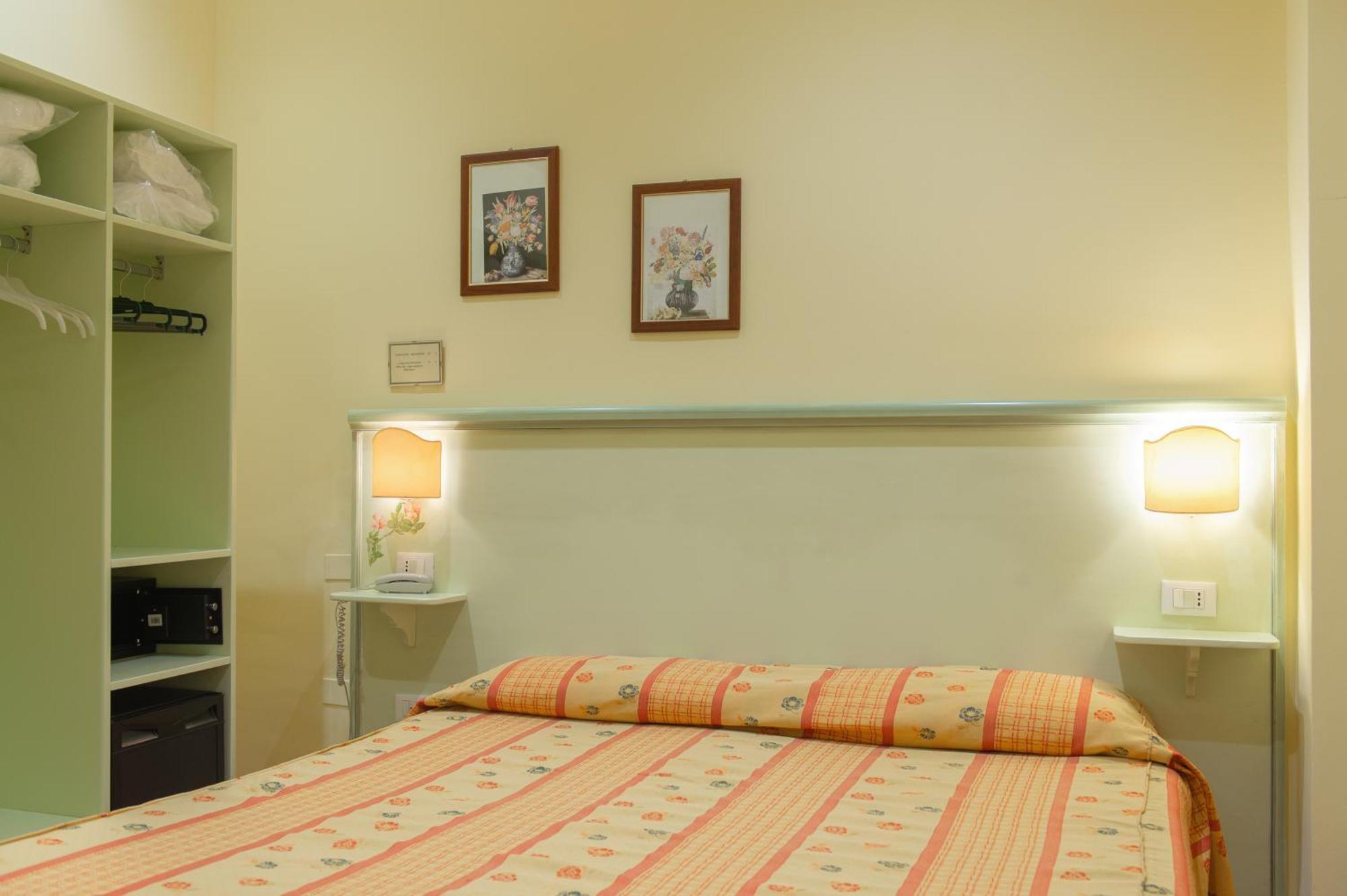Hotel Minerva أسيسي المظهر الخارجي الصورة