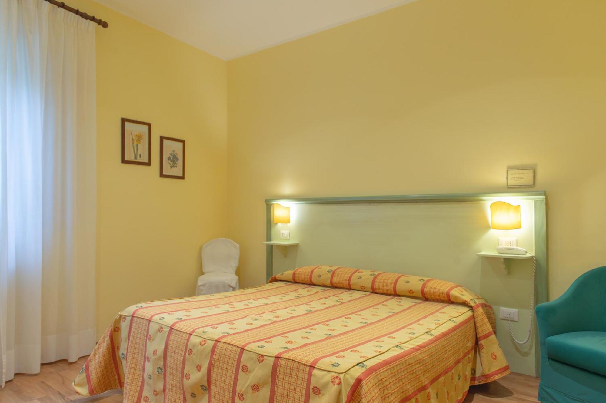 Hotel Minerva أسيسي المظهر الخارجي الصورة