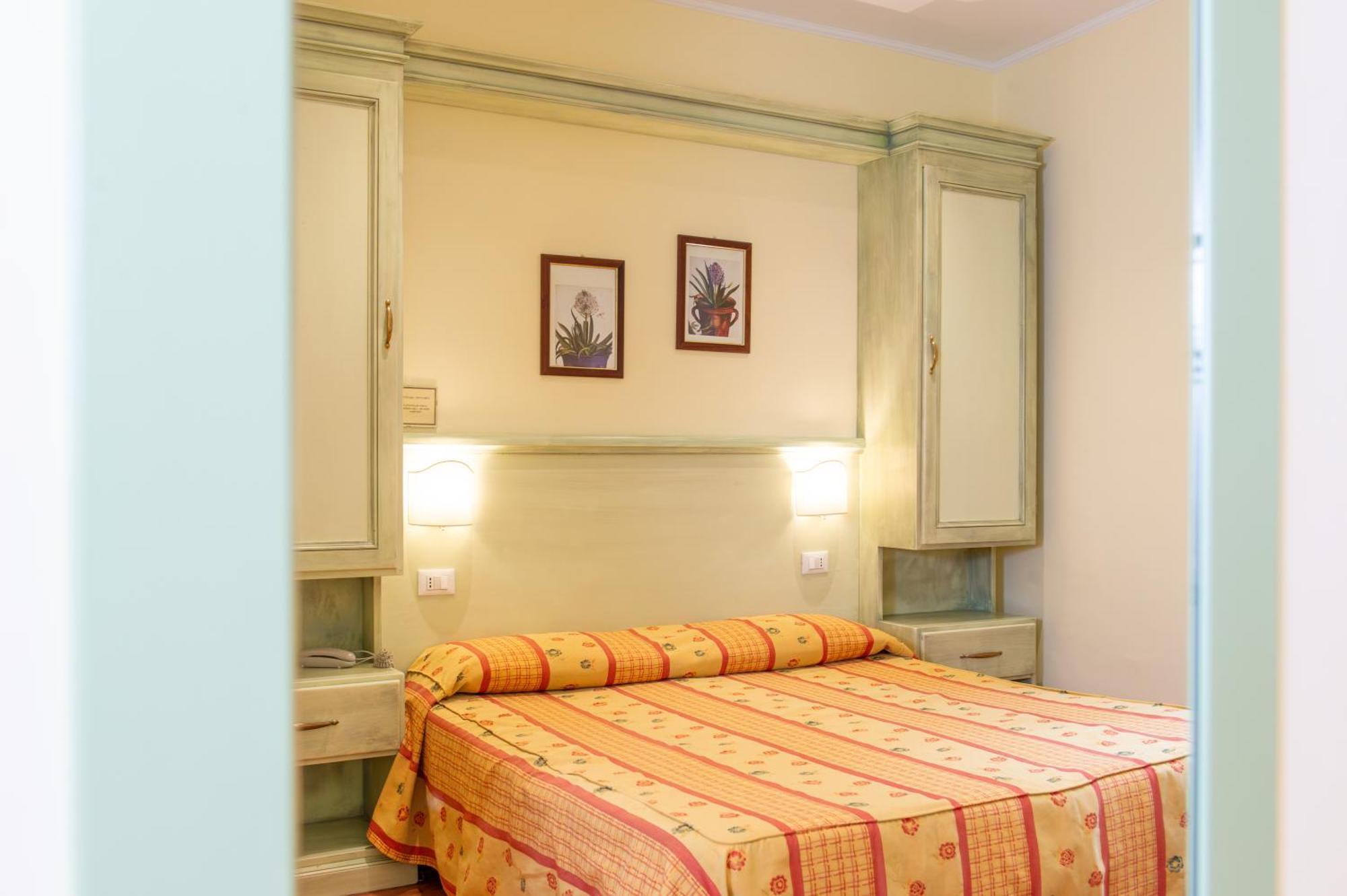 Hotel Minerva أسيسي المظهر الخارجي الصورة