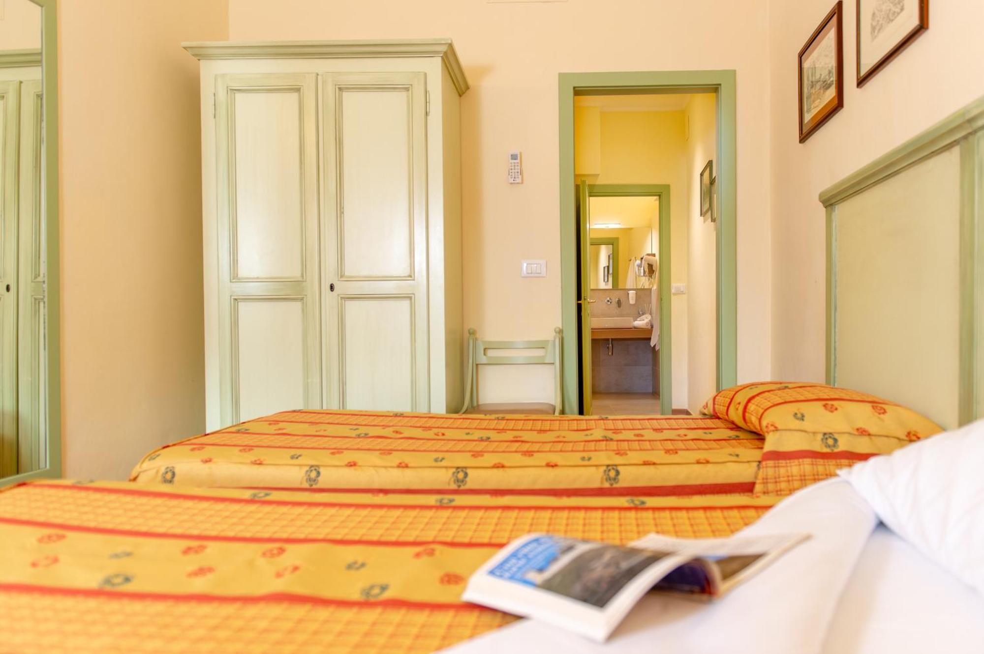 Hotel Minerva أسيسي المظهر الخارجي الصورة